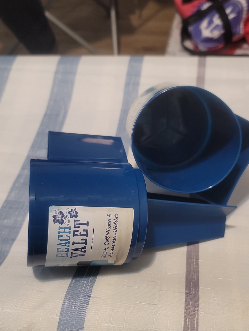 Beach Valet Blue Cup and Drink Holder Set